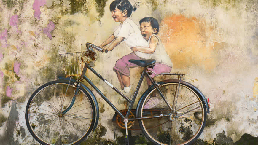 孩子们骑自行车涂鸦艺术高清壁纸图片 5120x2880