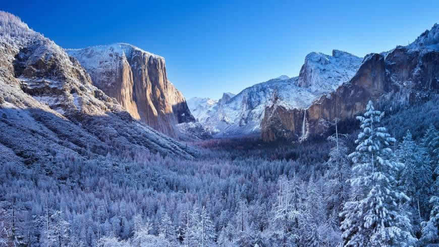 约塞米蒂国家公园冬天的早晨雪景高清壁纸图片 3840x2160