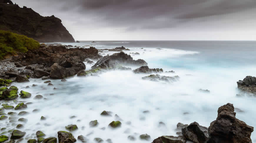 西班牙特内里费岛海岸风景高清壁纸图片 5120x2880