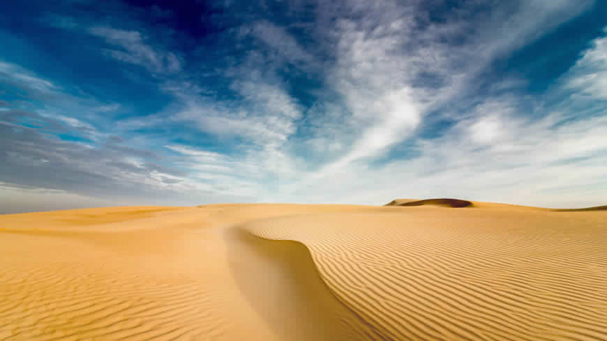 沙漠蓝天白云高清壁纸图片 5120x2880