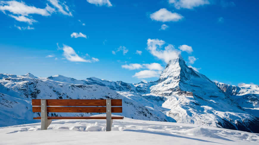 瑞士阿尔卑斯山脉采尔马特美丽的雪山风景高清壁纸图片 5120x2880