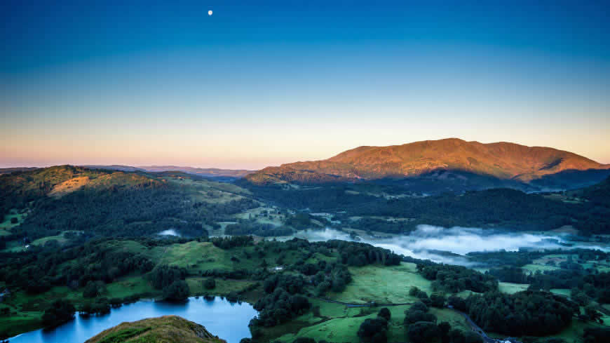 Loughrigg Fell丘陵高清壁纸图片 5120x2880