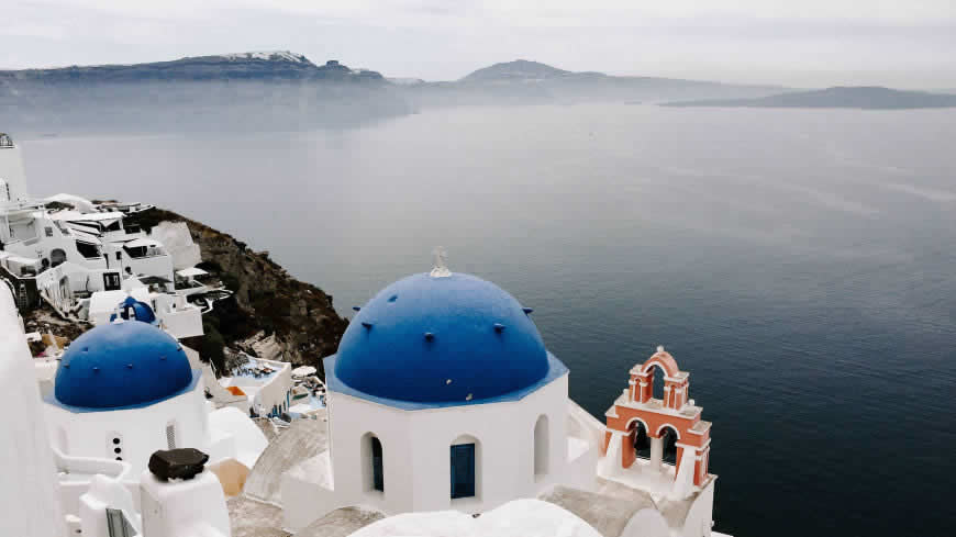 圣托里尼岛 爱琴海高清壁纸图片 2560x1440
