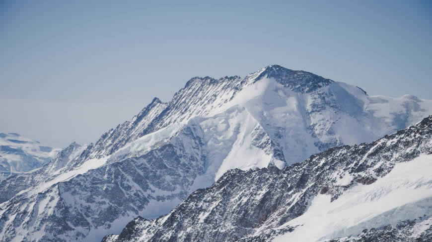 壮丽的雪山风景高清壁纸图片 5120x2880