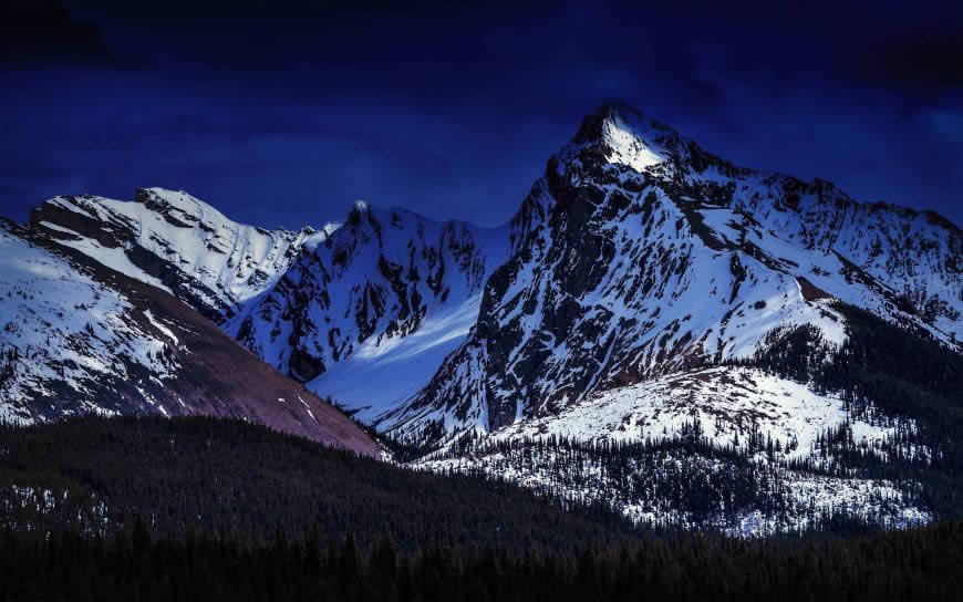 加拿大贾斯珀国家公园雪山风景高清壁纸图片 3840x2400