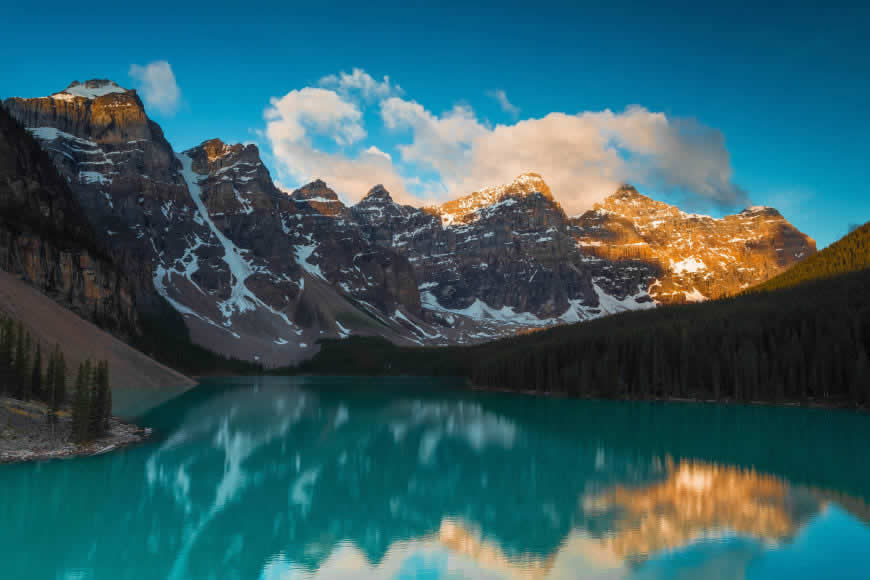 加拿大班夫国家公园梦莲湖日出高清壁纸图片 3000x2000