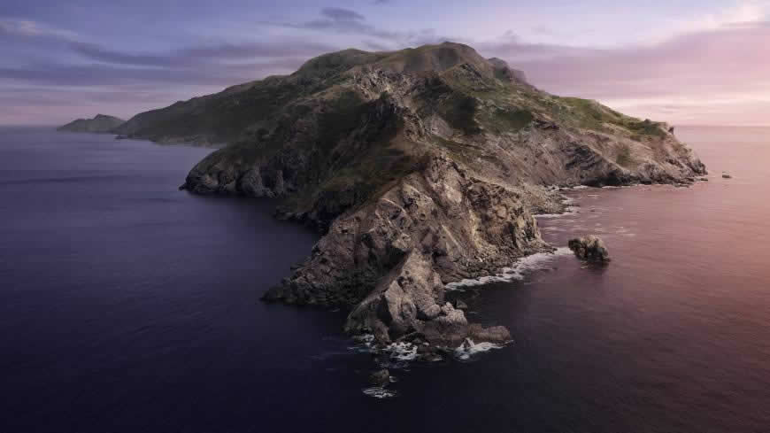 macOS Catalina岛屿风景高清壁纸图片 5120x2880
