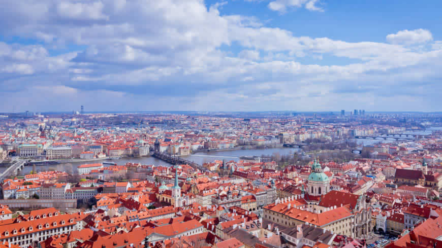 捷克布拉格城市风貌高清壁纸图片 3840x2160