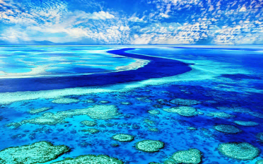 澳大利亚大堡礁鸟瞰高清壁纸图片 2880x1800