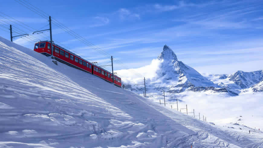 阿尔卑斯山上的火车高清壁纸图片 3840x2160