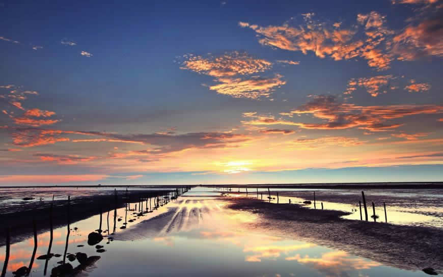 美丽的海洋天空风景高清壁纸图片 2560x1600