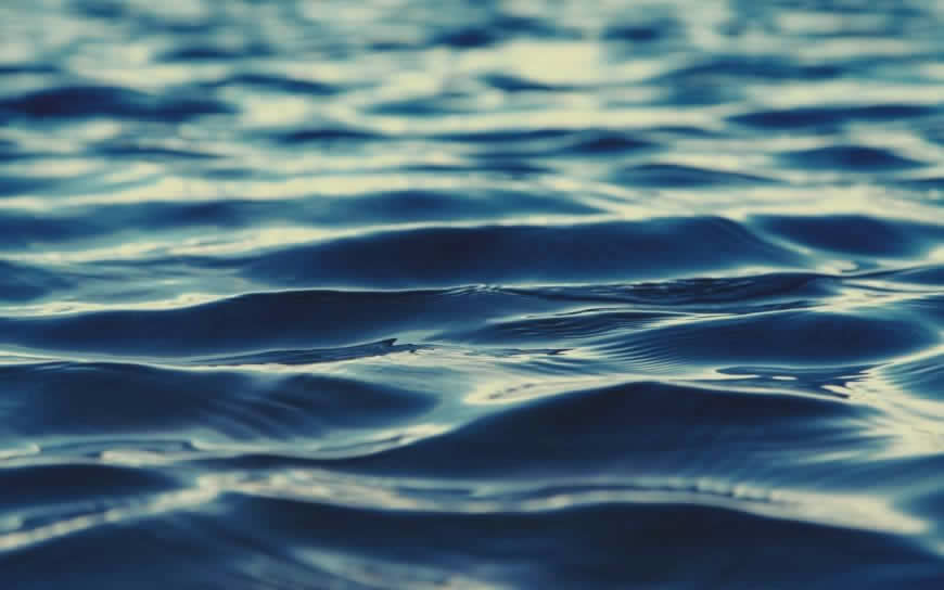 蓝色的海水波纹高清壁纸图片 2560x1600