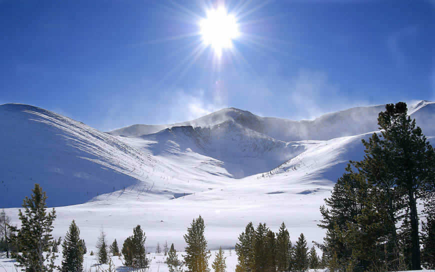 自然风景 阳光下的雪山高清壁纸图片 1920x1200