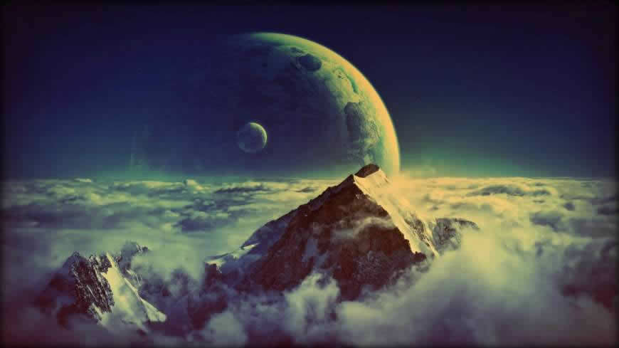 高山和星球合成高清壁纸图片 2560x1440
