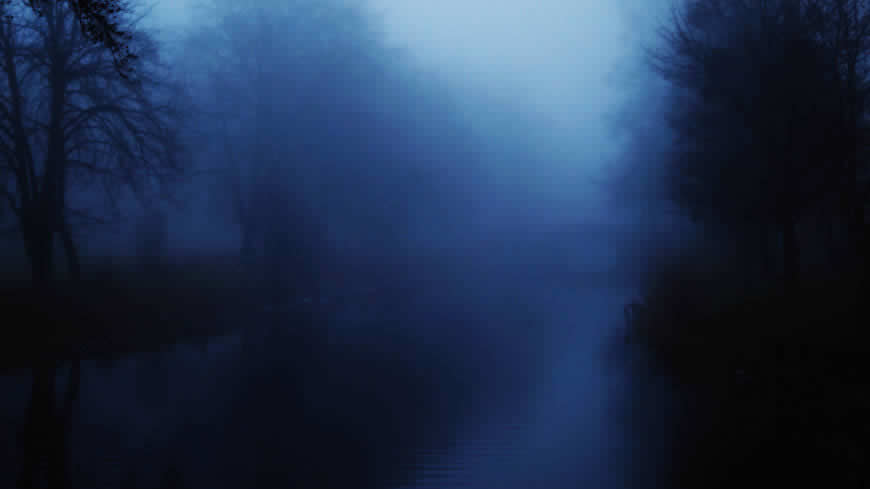 大雾弥漫的河流高清壁纸图片 1920x1080