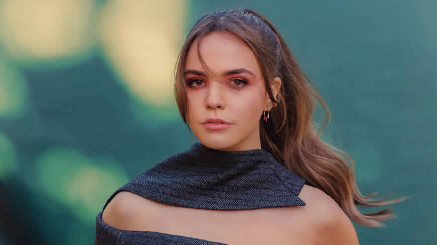 拜莉·麦迪逊(Bailee Madison)高清壁纸图片 1920x1080