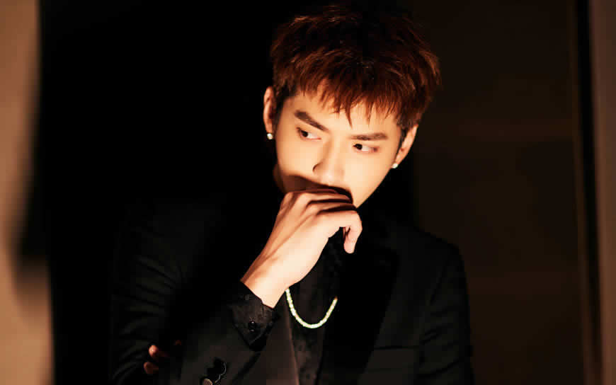 吴亦凡高清壁纸图片 1920x1200