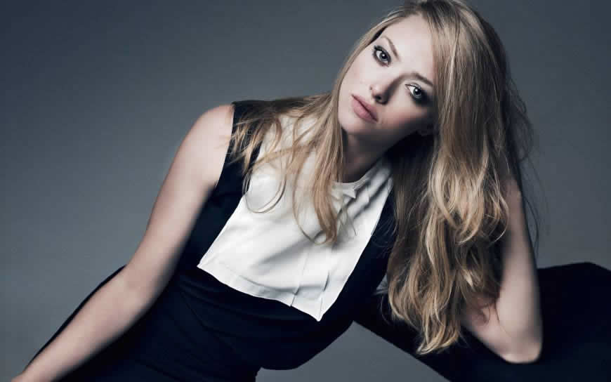 阿曼达·塞弗里德(Amanda Seyfried)高清壁纸图片 2560x1600