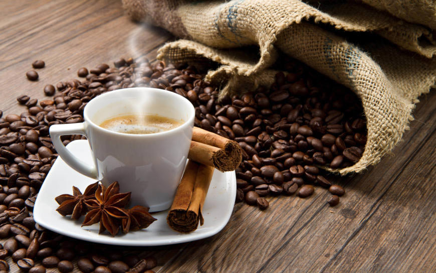 咖啡与咖啡豆香料高清壁纸图片 3840x2400