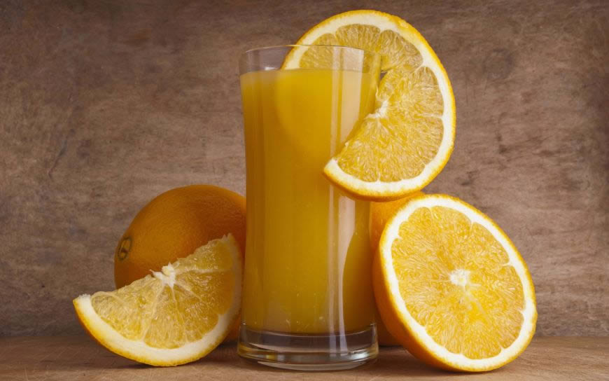 橙子与果汁高清壁纸图片 2560x1600
