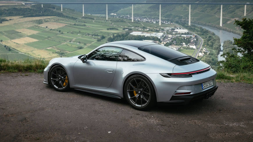 2021款保时捷911 GT3 Touring PDK高清壁纸图片 3840x2160