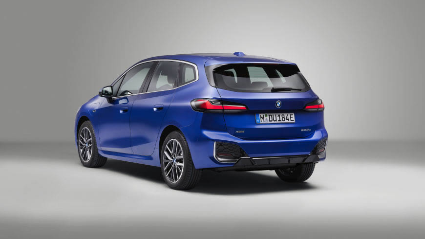 2022款宝马2系230e xDrive Active Tourer M Sport高清壁纸图片 5120x2880