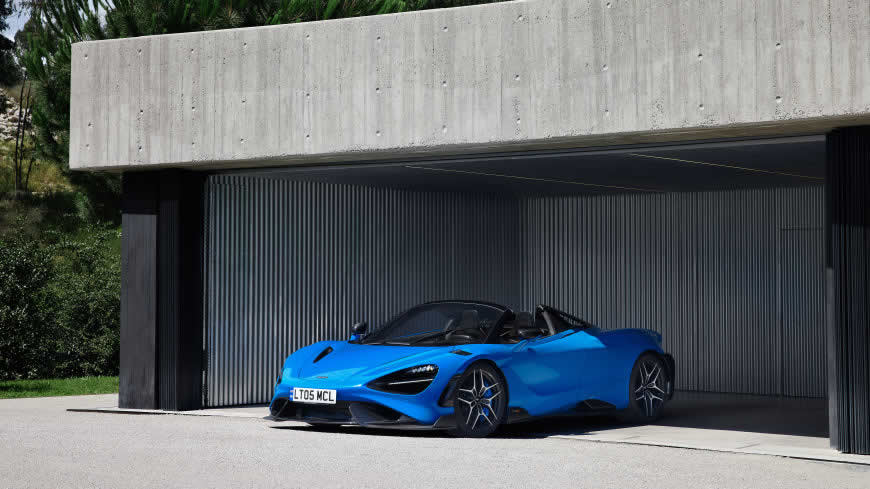 2022款蓝色迈凯伦765LT Spider高清壁纸图片 7680x4320