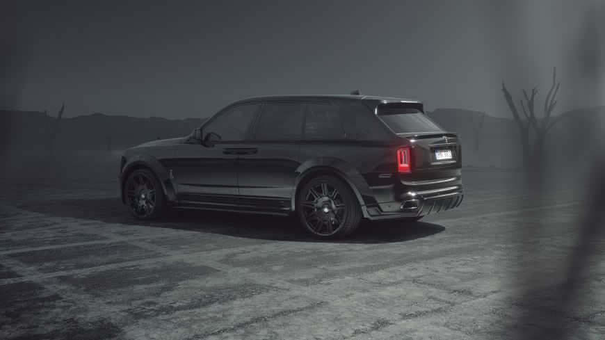 2021款劳斯莱斯库里南(Cullinan) Black Badge高清壁纸图片 7680x4320