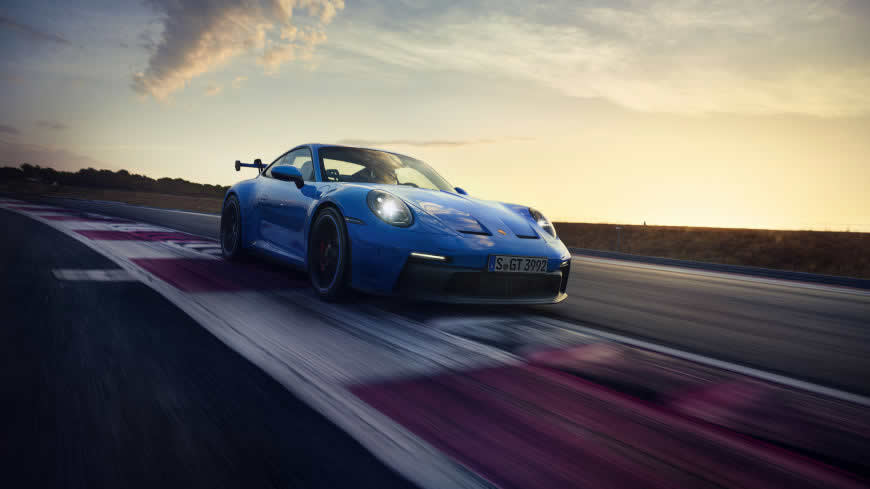 2021款蓝色保时捷911 GT3高清壁纸图片 5120x2880