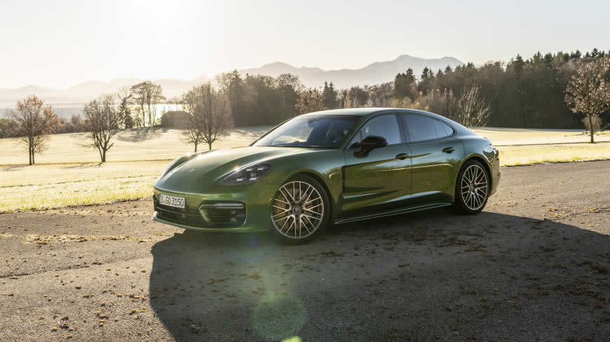 2021款绿色保时捷Panamera 4S高清壁纸图片 5120x2880