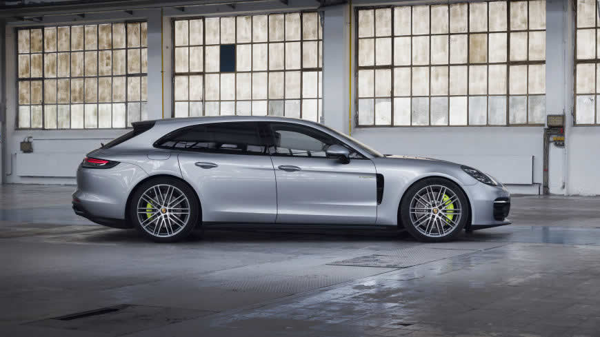 保时捷Panamera 4 E-Hybrid Sport Turismo高清壁纸图片 3840x2160