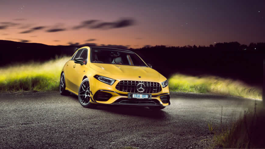 梅赛德斯-AMG A 45 S 4MATIC高清壁纸图片 3840x2160