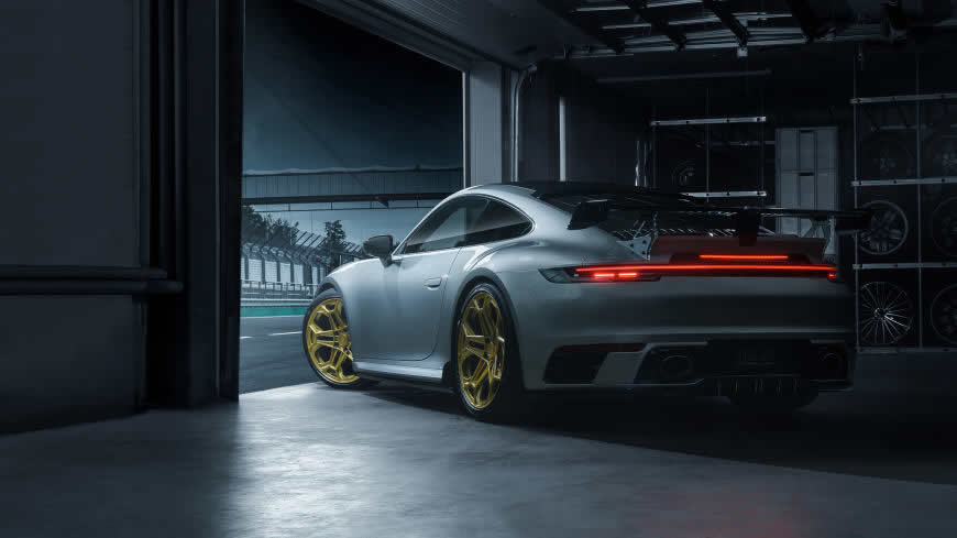 TechArt改装版保时捷911 Carrera 4S Coupe高清壁纸图片 2560x1440