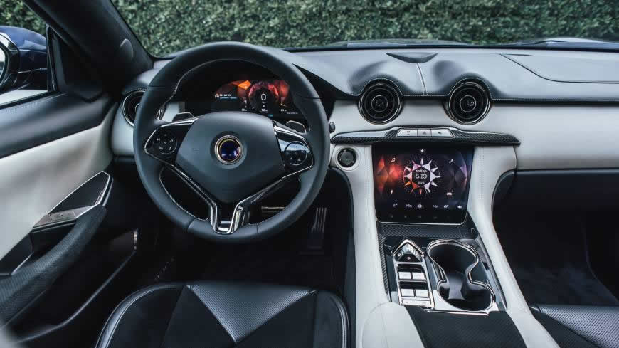Karma Revero GT电动跑车高清壁纸图片 7680x4320