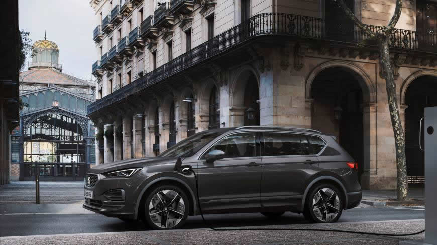 2020款西雅特Tarraco FR PHEV高清壁纸图片 7680x4320