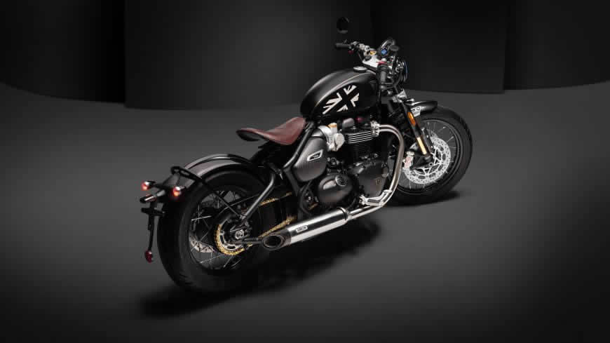 2020款凯旋(Triumph) Bonneville Bobber TFC摩托车高清壁纸图片 7680x4320