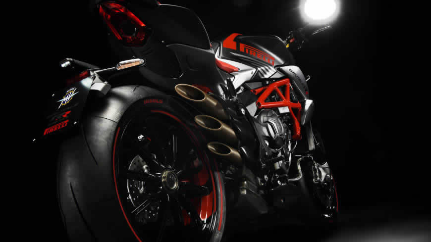 2019款奥古斯塔(MV Agusta) Brutale 800 RR Pirelli摩托车高清壁纸图片 7680x4320