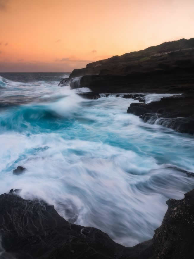 海浪 海岸 岩石 日落高清壁纸图片 3811x5081