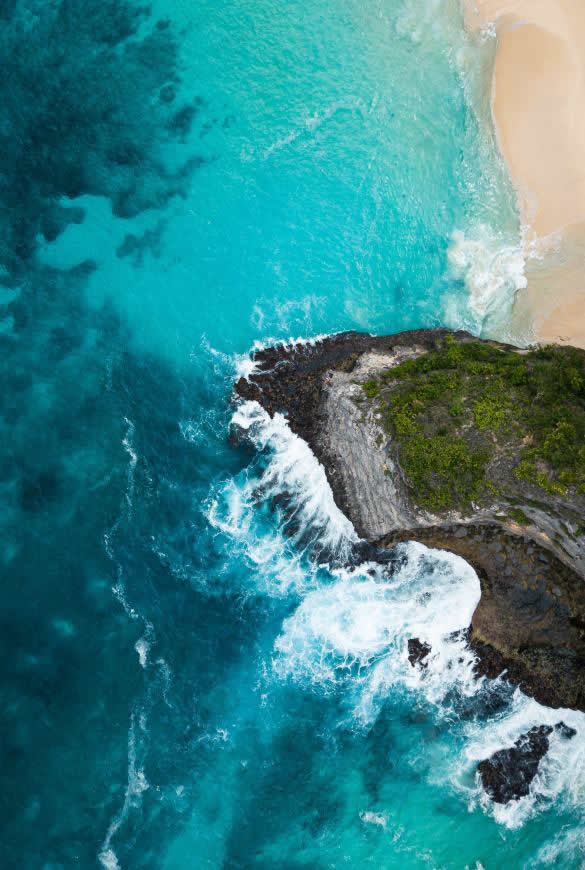 海滩 海浪 航拍高清壁纸图片 1504x2236