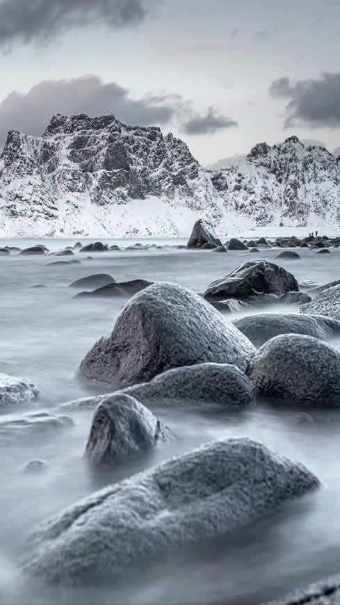 雪山 结冰的海面 岩石高清壁纸图片 2160x3840