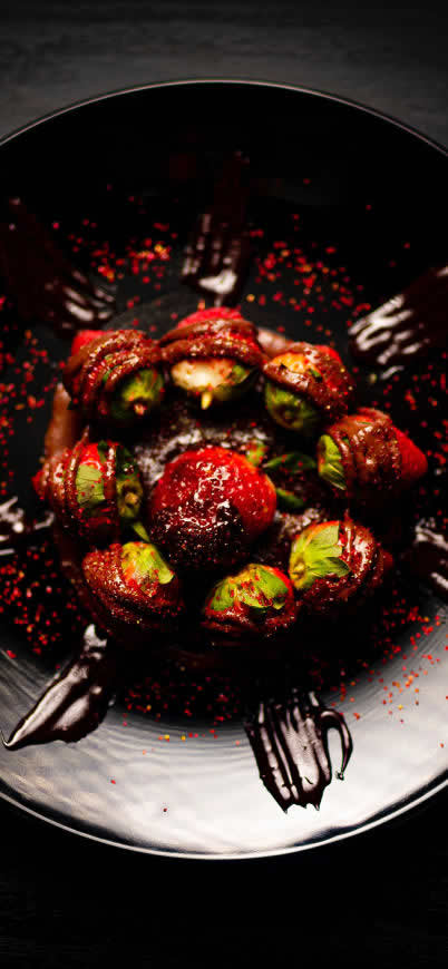 草莓巧克力高清壁纸图片 1125x2436