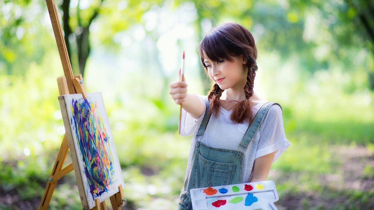画画的女孩,4K高清美女壁纸