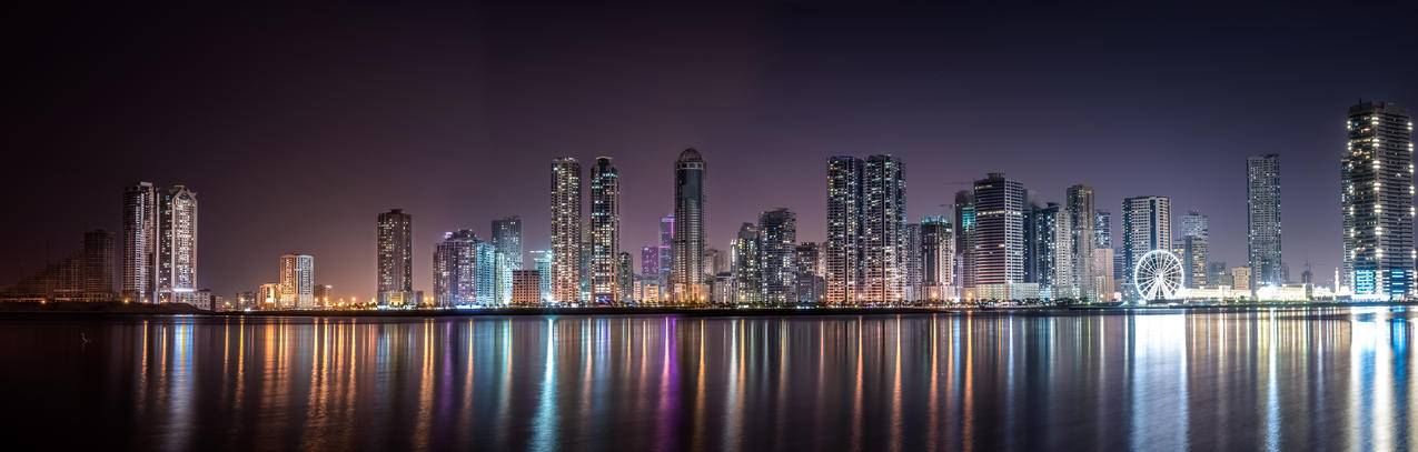 城市夜景全景