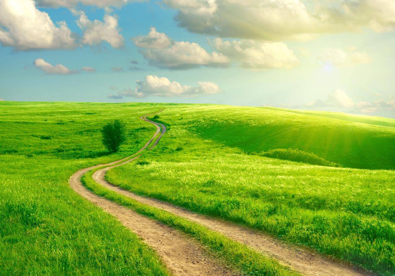 道路,草地,天空,云,4K风景壁纸