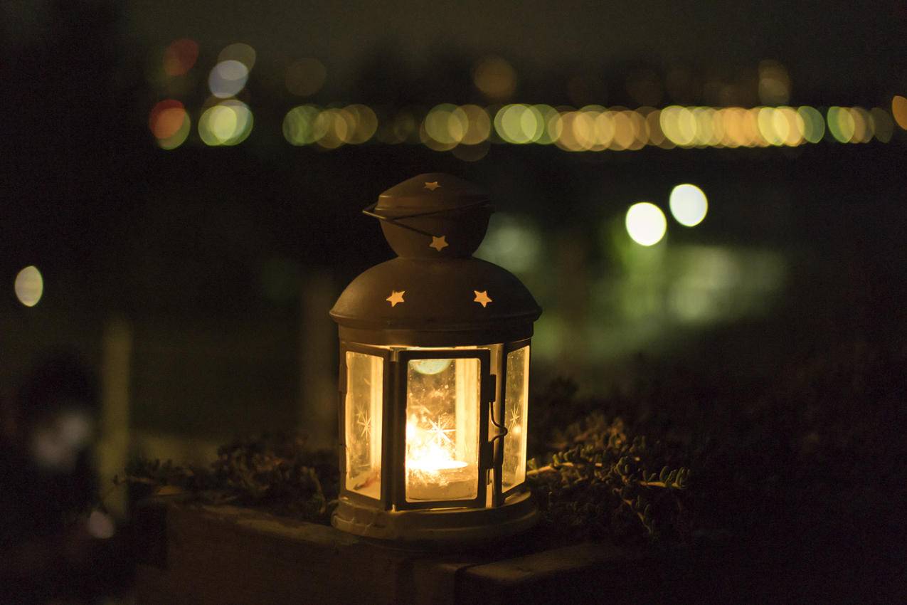 黄灯夜