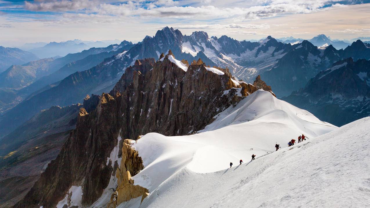 登山,4k风景高清壁纸