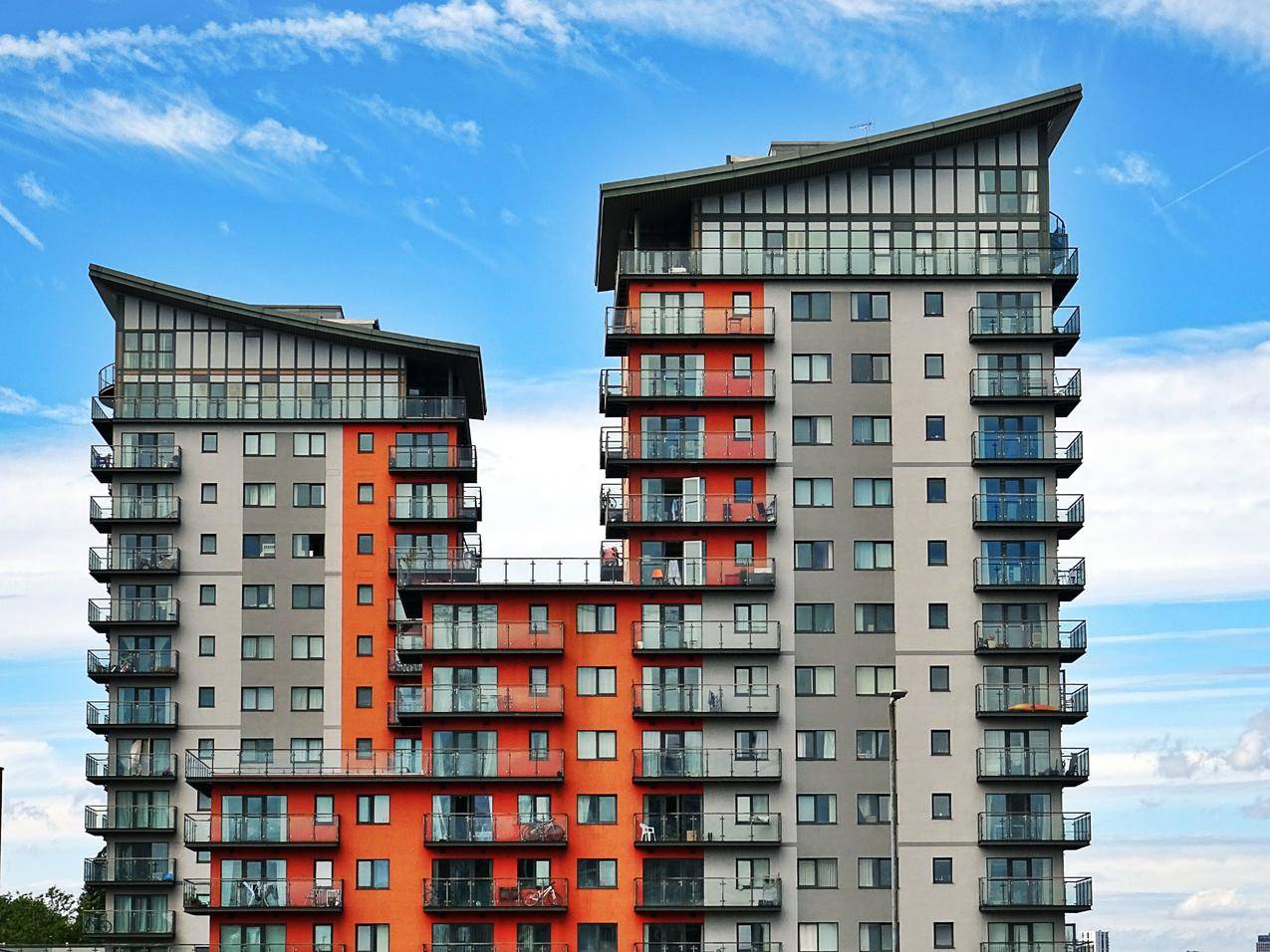 城市,天空,云彩,建筑物cc0可商用图片