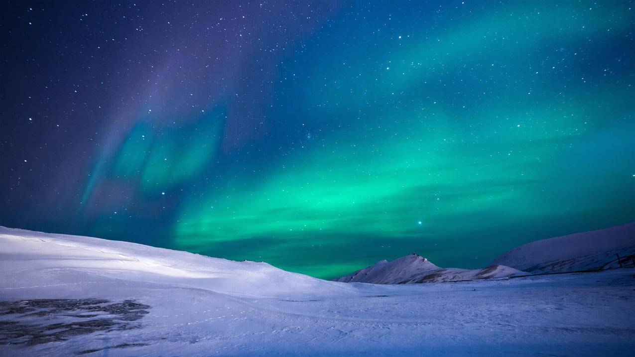 美丽极光,星空,雪地风景,4k高清壁纸